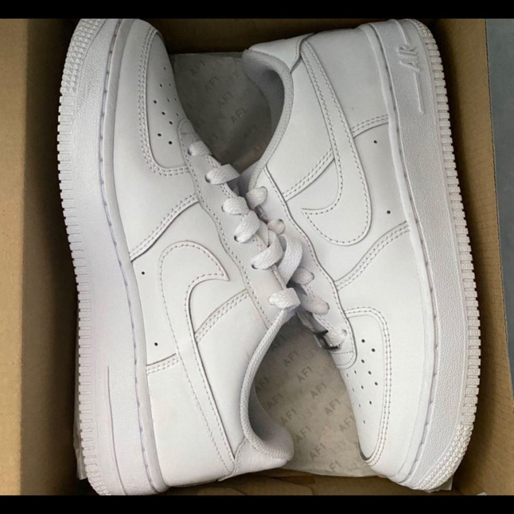 AF 1
